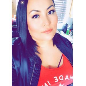 Meet your Posher, Janelle